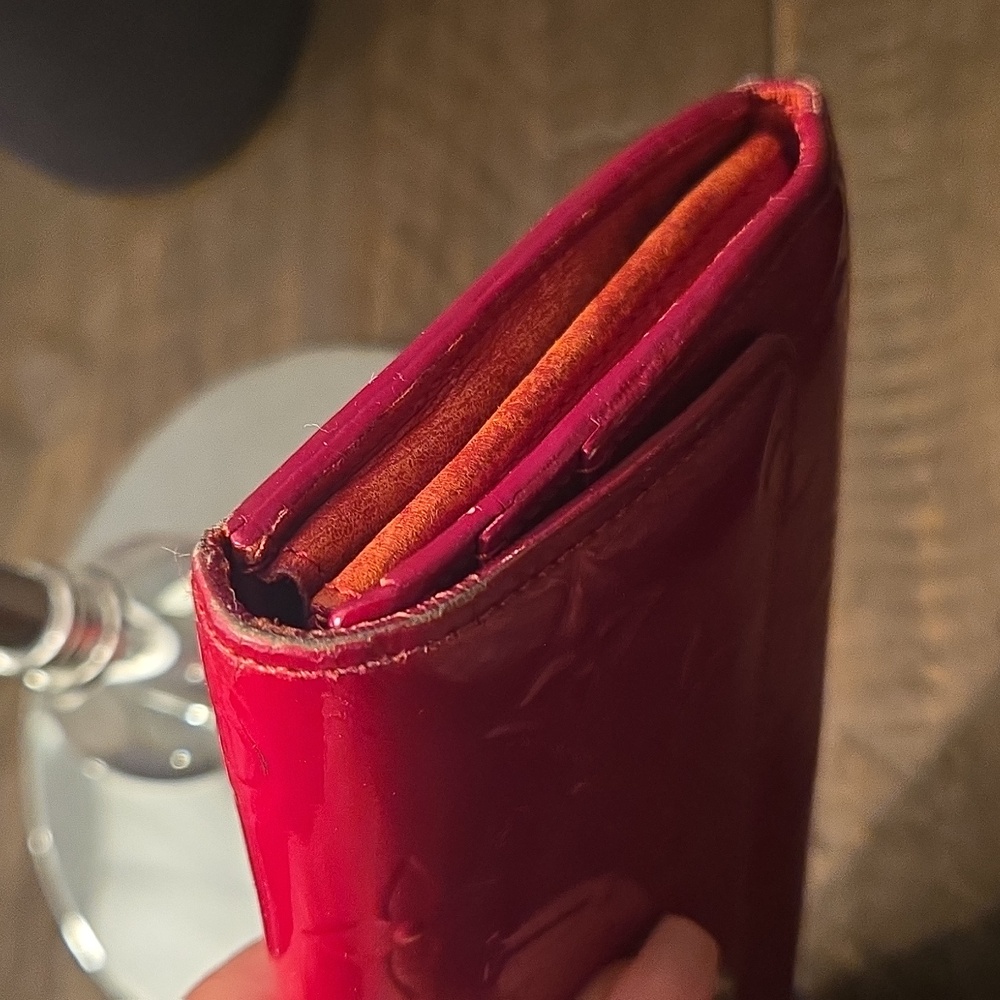 Louis Vuitton Leather Wallet - Picture 10 of 11